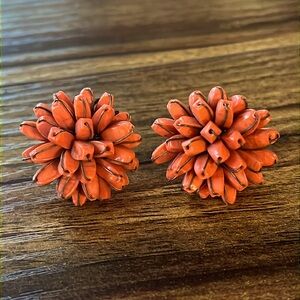 Vintage Japan Screwback Earrings